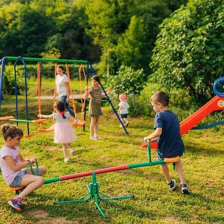 מלון וירפזאר Camp Podkraj מראה חיצוני תמונה
